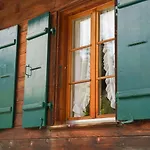 Chalet Lena - Managed By Hotel Gstaaderhof 그슈타드